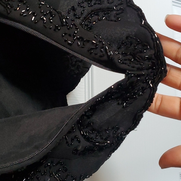 JKARA. BLOUSE. - Picture 8 of 12